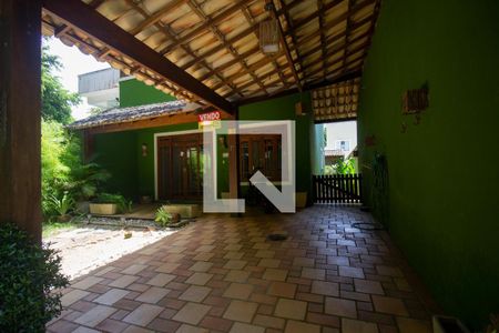 Casa de condomínio para alugar com 210m², 4 quartos e 1 vaga Casa de condomínio para alugar com 210m², 4 quartos e 1 vagaGaragem
