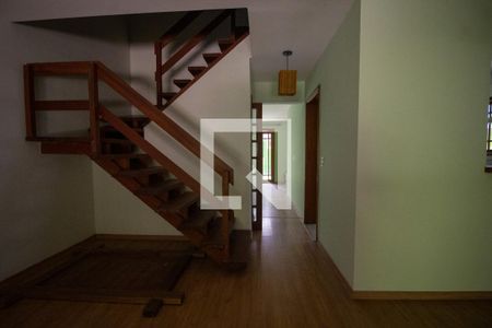 Sala 1 de casa de condomínio para alugar com 3 quartos, 210m² em Vargem Grande, Rio de Janeiro