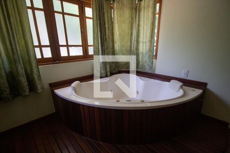 Casa de condomínio para alugar com 210m², 4 quartos e 1 vaga Casa de condomínio para alugar com 210m², 4 quartos e 1 vagaSuíte