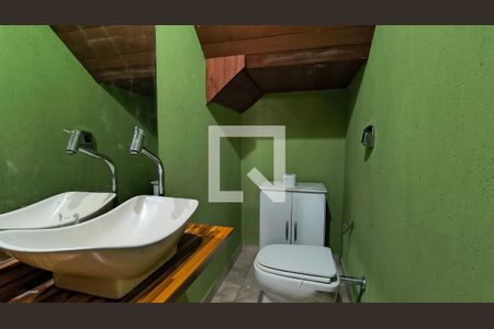 Lavabo  de casa de condomínio para alugar com 3 quartos, 210m² em Vargem Grande, Rio de Janeiro