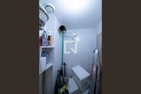 Apartamento à venda com 86m², 3 quartos e 2 vagas Apartamento à venda com 86m², 3 quartos e 2 vagasBanheiro dependência