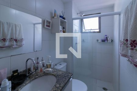 Apartamento à venda com 86m², 3 quartos e 2 vagas Apartamento à venda com 86m², 3 quartos e 2 vagasBanheiro da Suíte