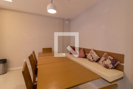 Apartamento à venda com 86m², 3 quartos e 2 vagas Apartamento à venda com 86m², 3 quartos e 2 vagasÁrea comum - Salão de festas