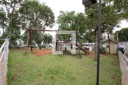 Apartamento à venda com 42m², 2 quartos e 1 vaga Apartamento à venda com 42m², 2 quartos e 1 vagaÁrea comum - Playground