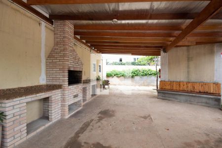 Apartamento à venda com 42m², 2 quartos e 1 vaga Apartamento à venda com 42m², 2 quartos e 1 vagaÁrea comum - Churrasqueira