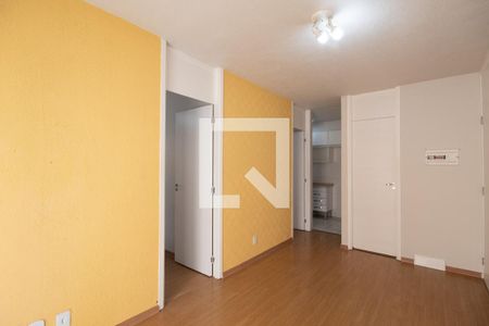 Sala de apartamento à venda com 2 quartos, 42m² em Santa Maria, Osasco