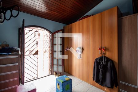 Casa à venda com 181m², 2 quartos e 2 vagas Casa à venda com 181m², 2 quartos e 2 vagasQuarto 2