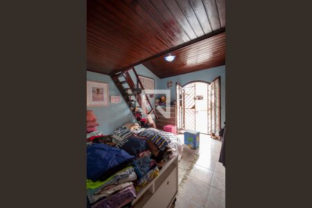 Casa à venda com 181m², 2 quartos e 2 vagas Casa à venda com 181m², 2 quartos e 2 vagasQuarto 2