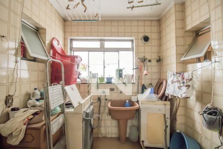 Apartamento à venda com 124m², 3 quartos e 1 vagaÁrea de Serviço