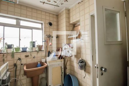 Apartamento à venda com 124m², 3 quartos e 1 vagaÁrea de Serviço