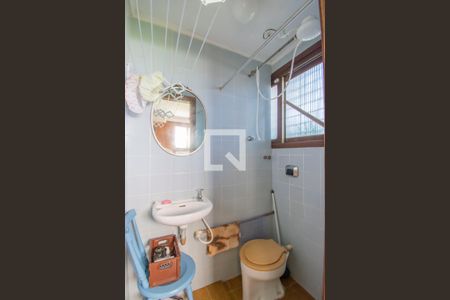 Apartamento à venda com 200m², 3 quartos e 2 vagas Apartamento à venda com 200m², 3 quartos e 2 vagasBanheiro de serviço