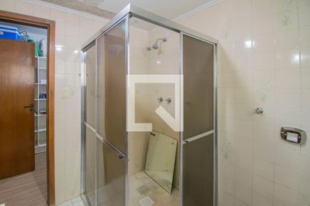 Apartamento à venda com 200m², 3 quartos e 2 vagas Apartamento à venda com 200m², 3 quartos e 2 vagasBanheiro da Suíte