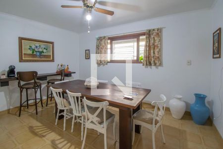 Apartamento à venda com 200m², 3 quartos e 2 vagas Apartamento à venda com 200m², 3 quartos e 2 vagasCozinha