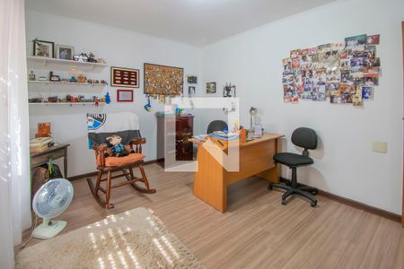 Apartamento à venda com 200m², 3 quartos e 2 vagas Apartamento à venda com 200m², 3 quartos e 2 vagasQuarto 2