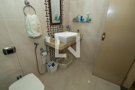 Casa à venda com 415m², 5 quartos e 3 vagasBanheiro suíte