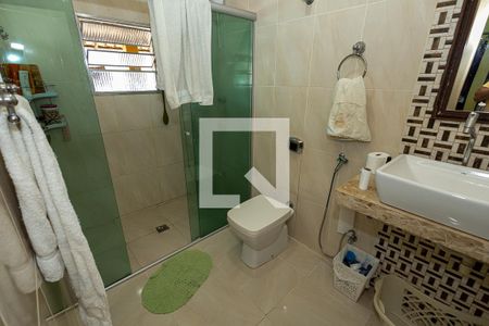 Casa à venda com 415m², 5 quartos e 3 vagasBanheiro suíte