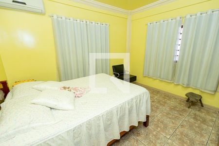 Casa à venda com 415m², 5 quartos e 3 vagasQuarto 4