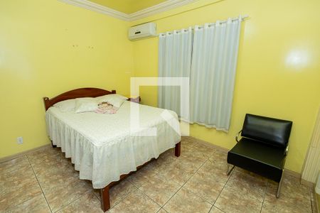 Casa à venda com 415m², 5 quartos e 3 vagasQuarto 4