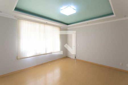 Sala de apartamento para alugar com 3 quartos, 82m² em Cidade Nova, Belo Horizonte