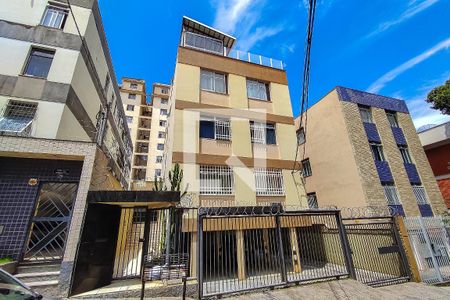 Apartamento para alugar com 82m², 3 quartos e 2 vagasFachada