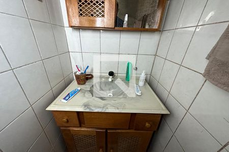 Casa à venda com 100m², 3 quartos e 1 vagaBanheiro