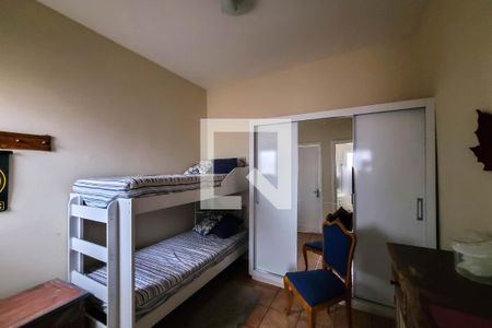 Casa à venda com 280m², 3 quartos e 3 vagas Casa à venda com 280m², 3 quartos e 3 vagasQuarto 1 visitas