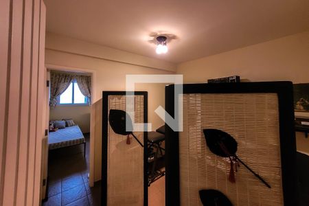 Casa à venda com 280m², 3 quartos e 3 vagas Casa à venda com 280m², 3 quartos e 3 vagasQuarto 2 edícula