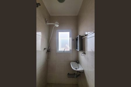 Casa à venda com 280m², 3 quartos e 3 vagas Casa à venda com 280m², 3 quartos e 3 vagasBanheiro Quarto 1 visitas