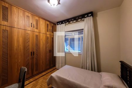 Casa à venda com 280m², 3 quartos e 3 vagas Casa à venda com 280m², 3 quartos e 3 vagasQuarto 1