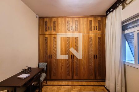 Casa à venda com 280m², 3 quartos e 3 vagas Casa à venda com 280m², 3 quartos e 3 vagasQuarto 1