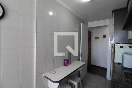 Apartamento à venda com 55m², 2 quartos e 1 vagaCozinha