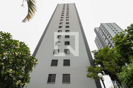 Fachada do bloco de apartamento para alugar com 2 quartos, 55m² em Brás, São Paulo