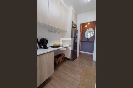 Cozinha de apartamento à venda com 2 quartos, 70m² em Vila Suzana, São Paulo