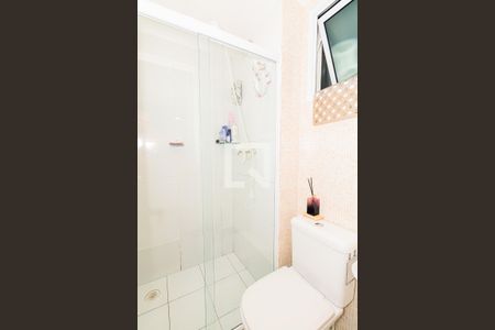 Banheiro de apartamento para alugar com 1 quarto, 34m² em Vila Mazzei, São Paulo