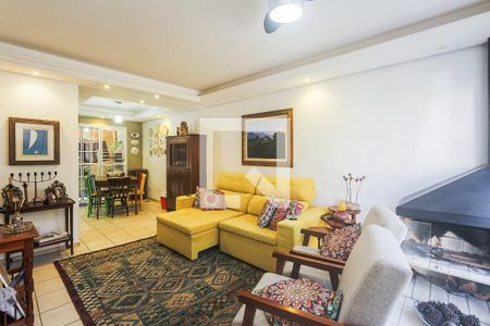 Sala de casa de condomínio para alugar com 2 quartos, 123m² em Morro Santana, Porto Alegre