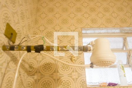 Casa à venda com 240m², 3 quartos e 4 vagasChuveiro