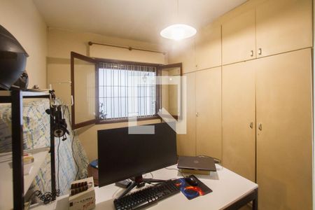 Casa à venda com 240m², 3 quartos e 4 vagasSala 2