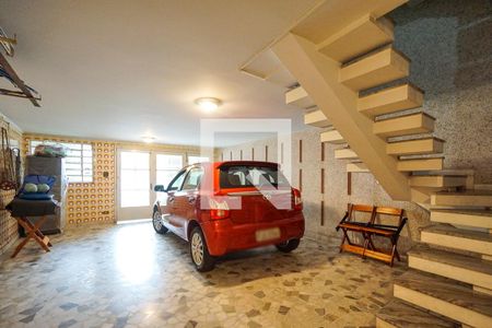 Casa à venda com 232m², 3 quartos e 3 vagasGaragem