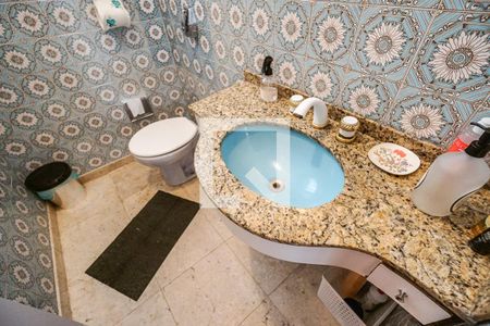 Pia de casa à venda com 3 quartos, 232m² em Cidade Mãe do Céu, São Paulo