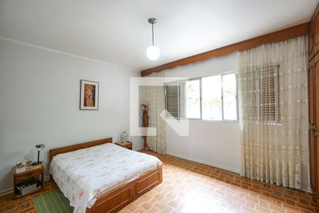 Casa à venda com 232m², 3 quartos e 3 vagasSuíte 01