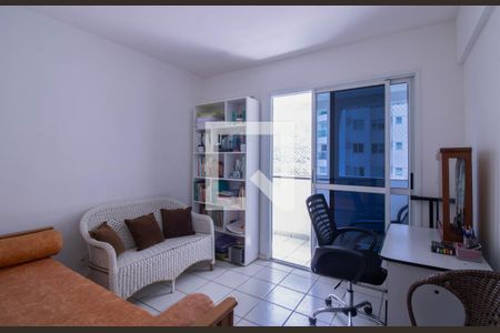 Apartamento à venda com 95m², 3 quartos e 1 vaga Apartamento à venda com 95m², 3 quartos e 1 vagaSuíte 2