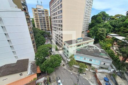 Vista  de apartamento à venda com 3 quartos, 100m² em Ingá, Niterói