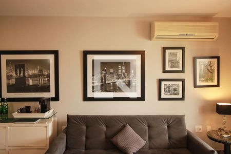 Sala  de apartamento para alugar com 1 quarto, 51m² em Bela Vista, São Paulo