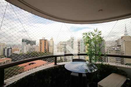 Varanda  de apartamento para alugar com 1 quarto, 51m² em Bela Vista, São Paulo