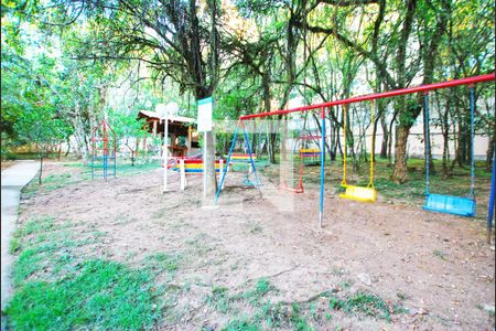 Casa de condomínio à venda com 117m², 2 quartos e 2 vagasÁrea comum - Playground