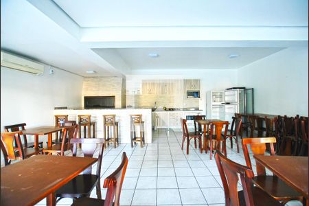 Casa de condomínio à venda com 117m², 2 quartos e 2 vagasÁrea comum - Salão de festas