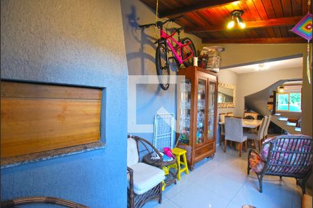 Casa de condomínio à venda com 117m², 2 quartos e 2 vagasEspaço Gourmet