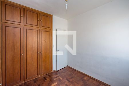 Quarto 1 de apartamento para alugar com 2 quartos, 68m² em João Pinheiro, Belo Horizonte