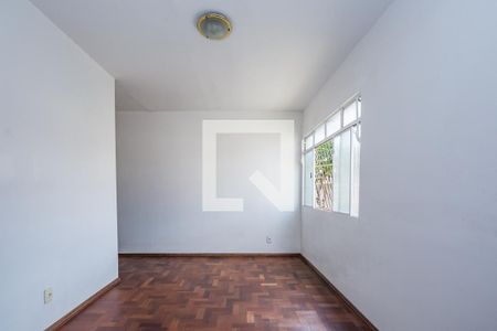 Sala de apartamento para alugar com 2 quartos, 68m² em João Pinheiro, Belo Horizonte