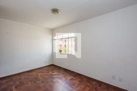 Sala de apartamento para alugar com 2 quartos, 68m² em João Pinheiro, Belo Horizonte